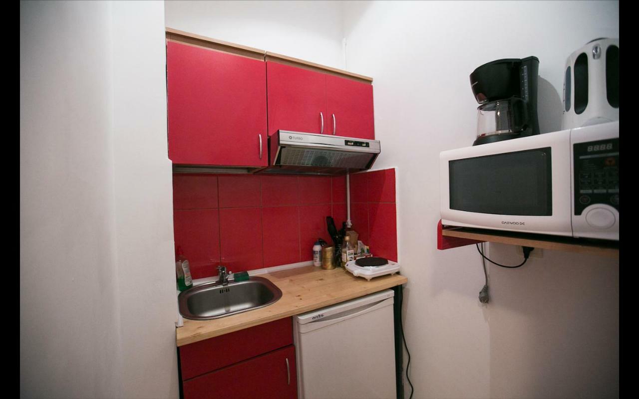 Cismigiu Garden Studio Apartment Bucharest Exterior photo